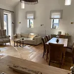 Alte Buergermeisteramt * Kerpen (Rhineland-Palatinate)